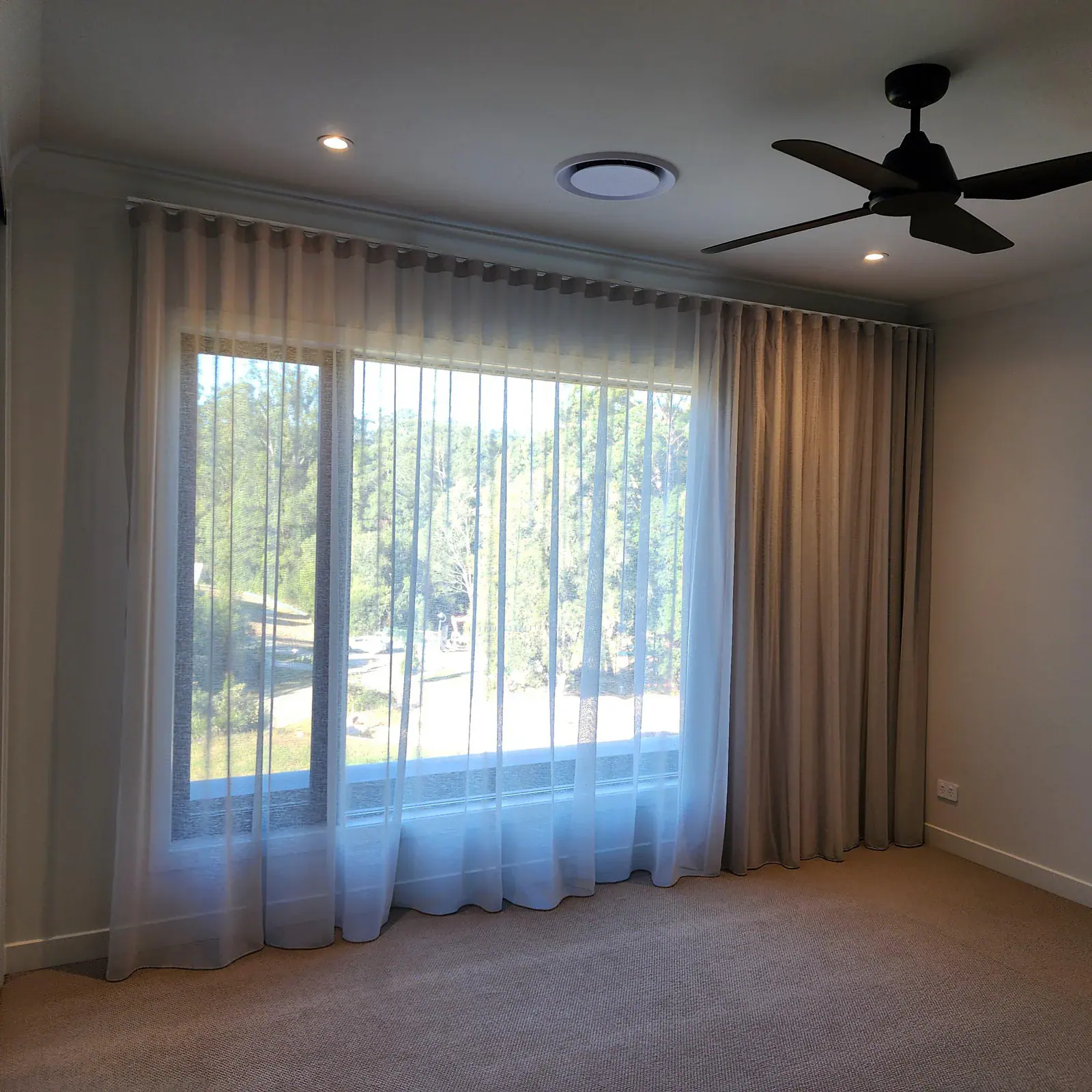 Sheers & Curtains Runaway Bay