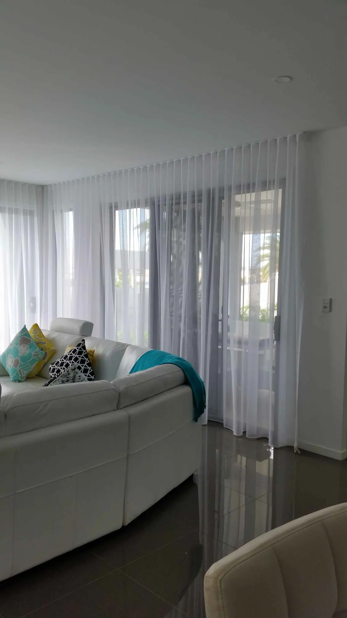 Roller Blinds Hope Island